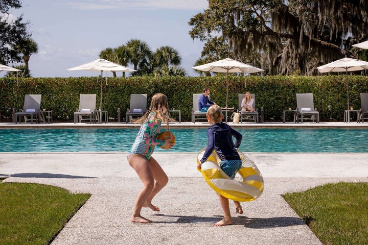 Pool 26 of 222