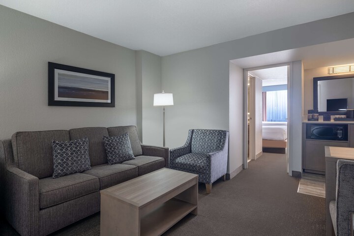 Room 22 of 47