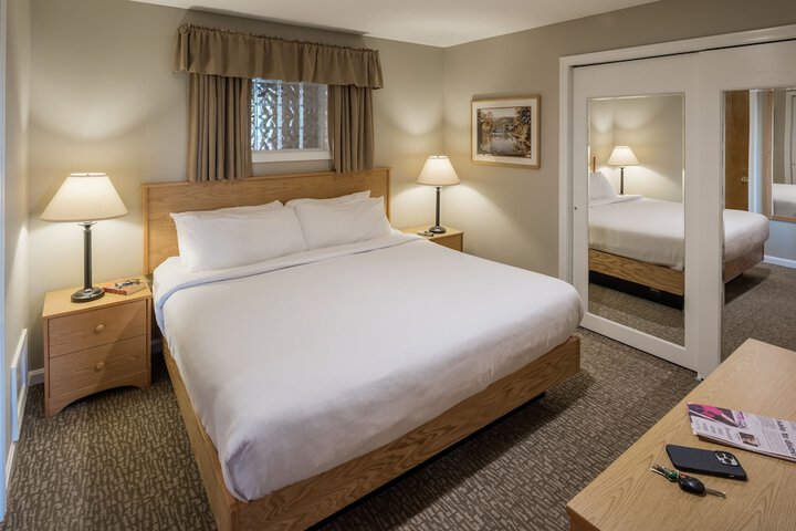 Steele Hill Resorts