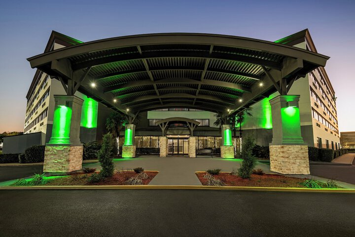 Hotel 6 of 72
