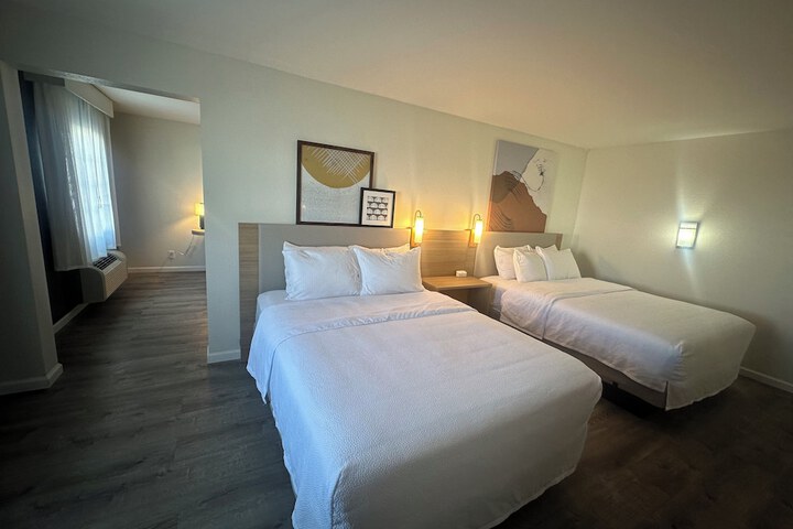 Room 7 of 41