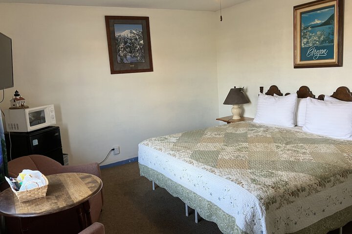 Florence Lighthouse Inn