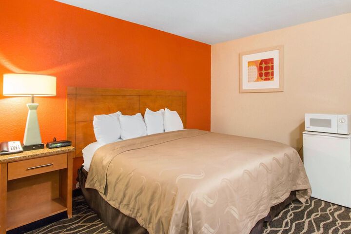 Room 20 of 46