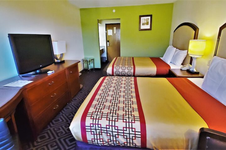 Room 15 of 42