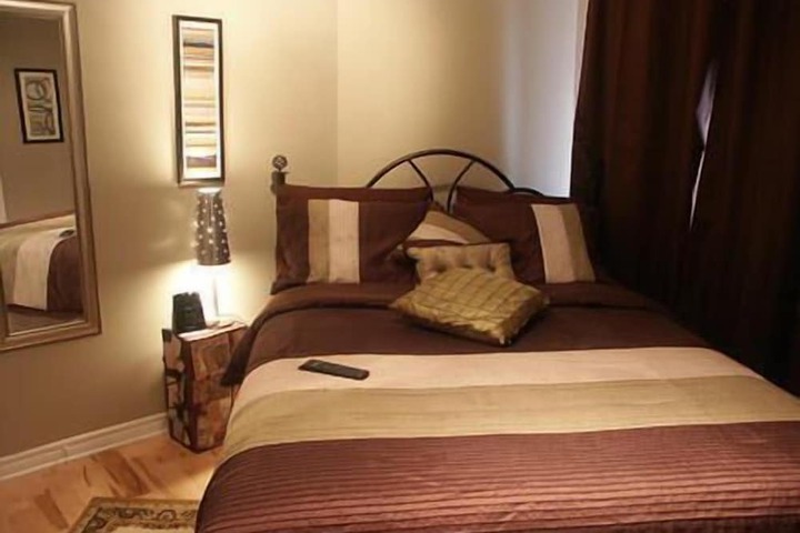 Room 15 of 40