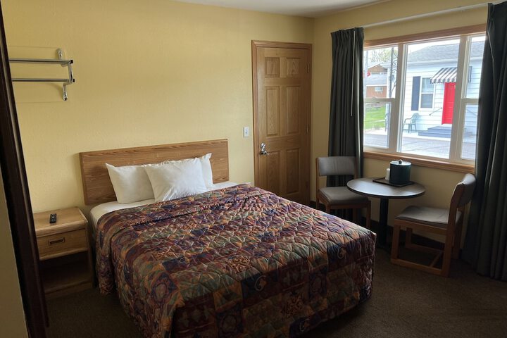 Room 287 of 443