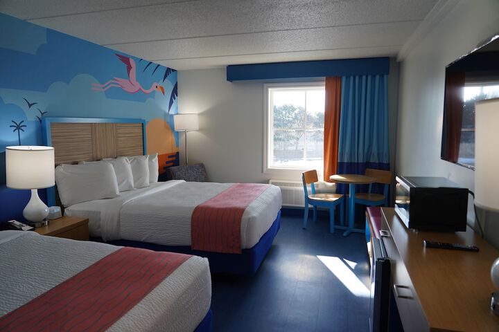 Room 30 of 64