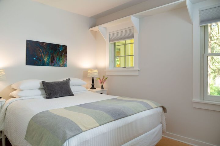 Room 40 of 61