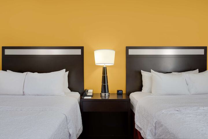 Hampton Inn Pittsburgh / West Mifflin