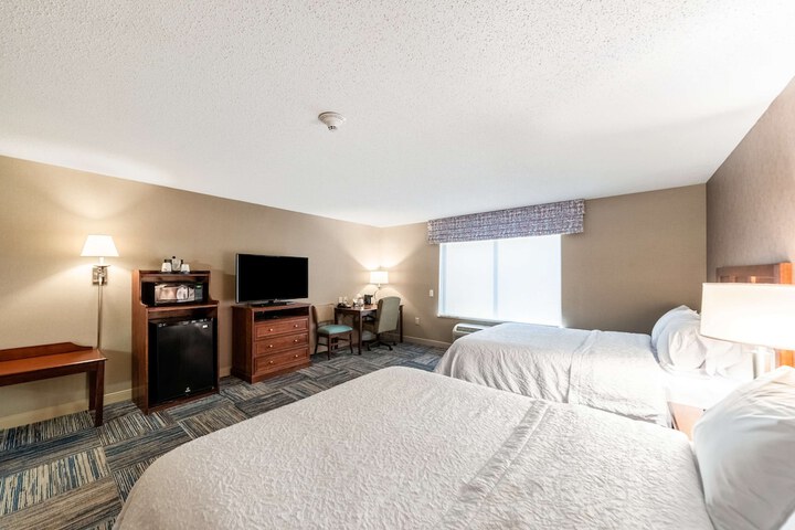 Room 29 of 64