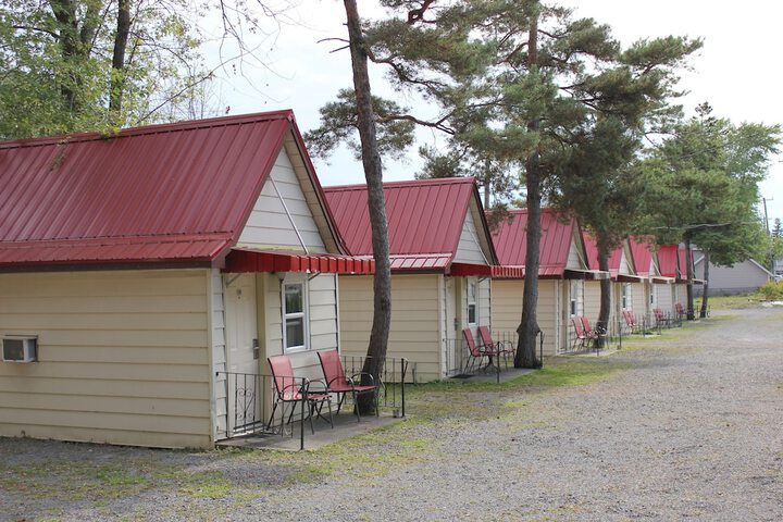 Room 5 of 24