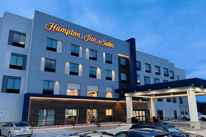 Hampton Inn & Suites Weatherford