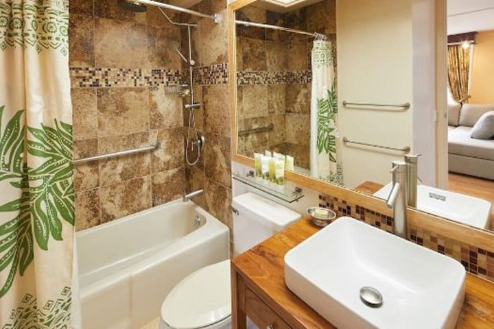 Room 15 of 23