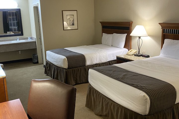Room 19 of 50