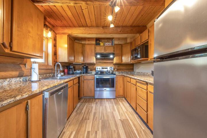 Rowland Log Cabin