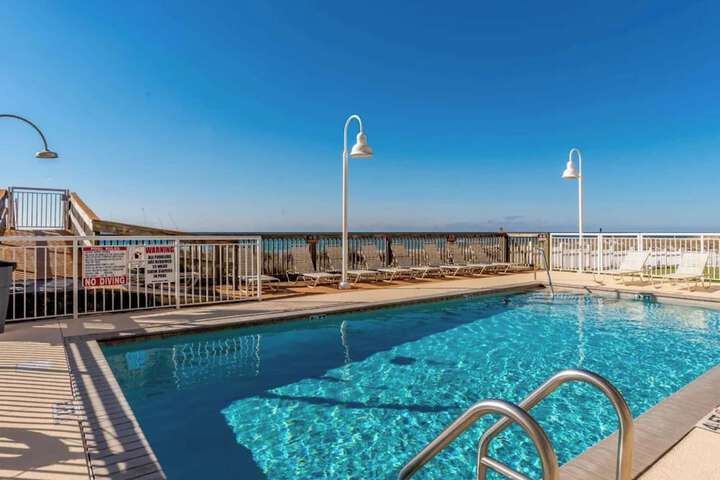 Pool 5 of 27