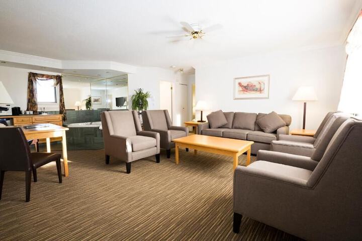 Tower Inn and Suites