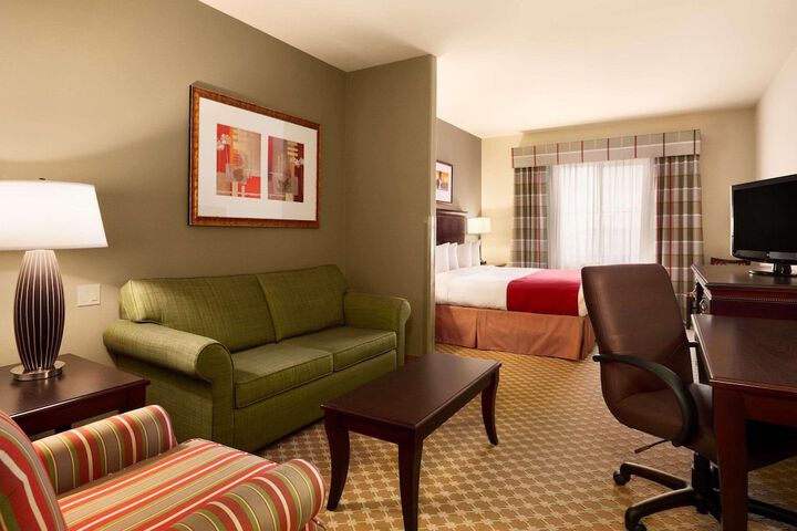 Room 17 of 47