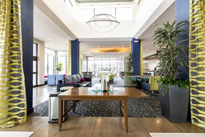 Hotel Interior 7 of 40