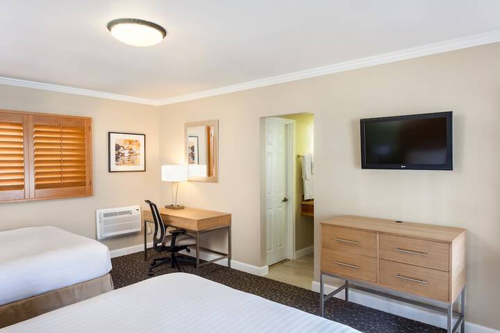 Room 15 of 24