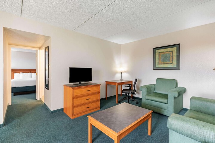Room 25 of 30