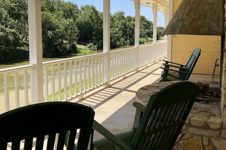 Terrace/Patio 36 of 44