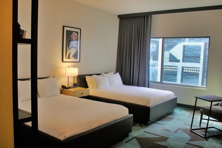 Room 41 of 67
