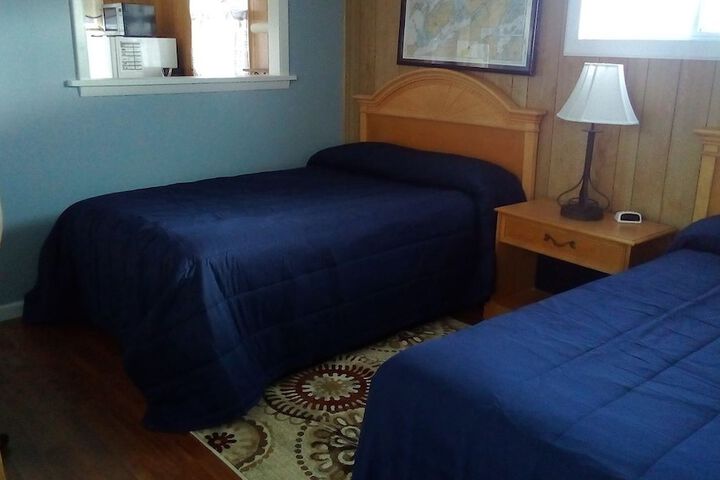 Room 46 of 68