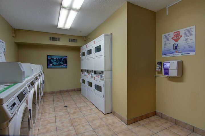 Room 15 of 19