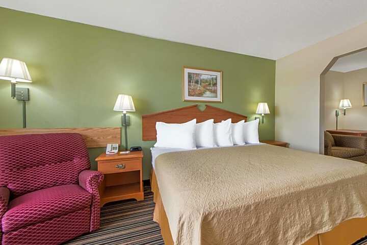 Days Inn by Wyndham Ottumwa
