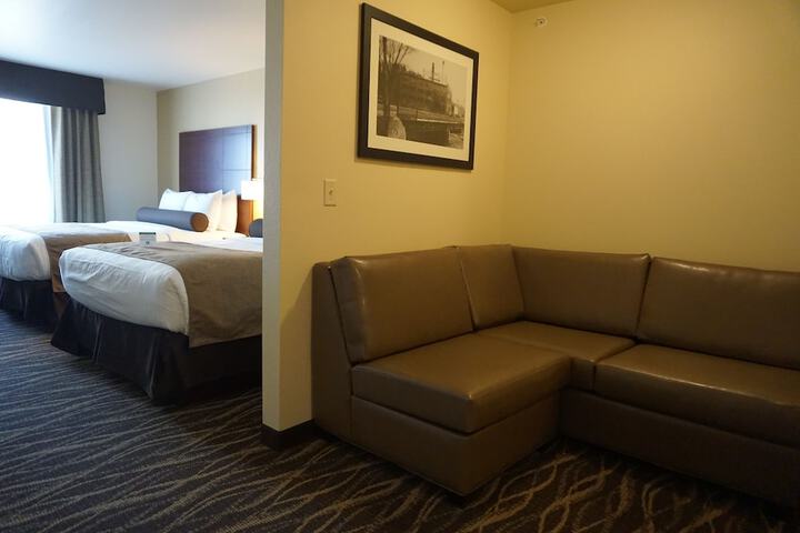 Room 38 of 78