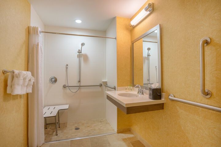 Holiday Inn Baltimore BWI Airport by IHG