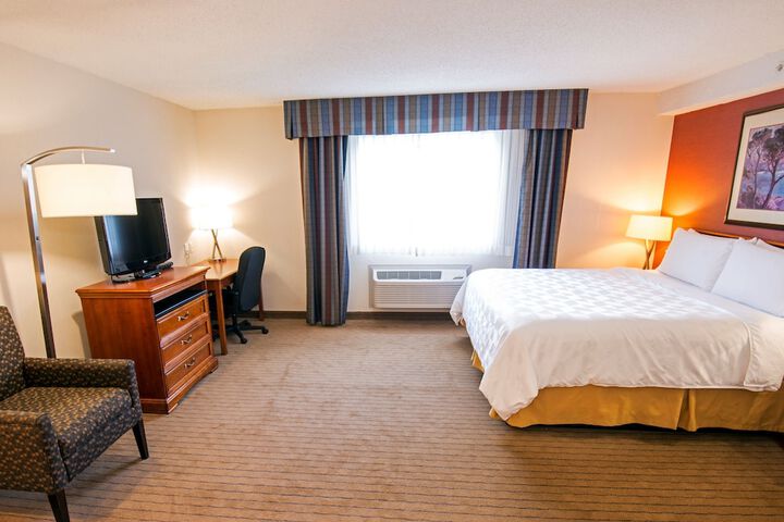 Room 26 of 64