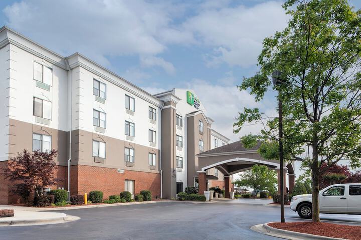 Hotel 2 of 58
