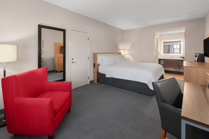Room 47 of 61