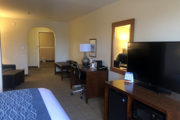 Room 62 of 81