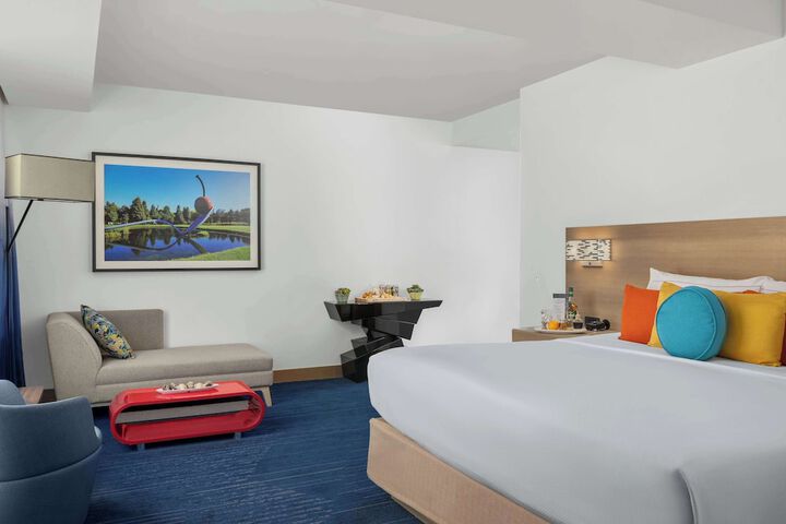 Room 50 of 90