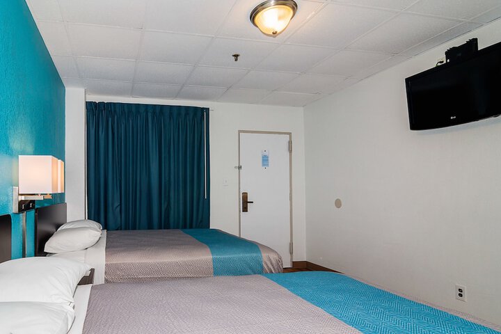 Room 48 of 59