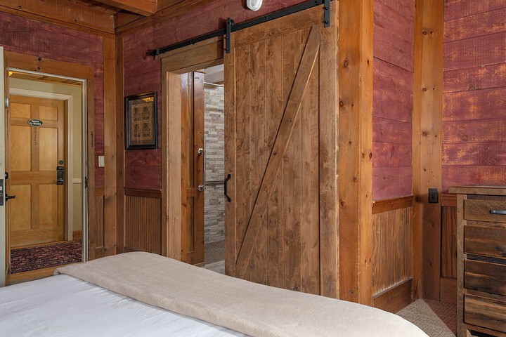 The Mountain Top Inn & Resort