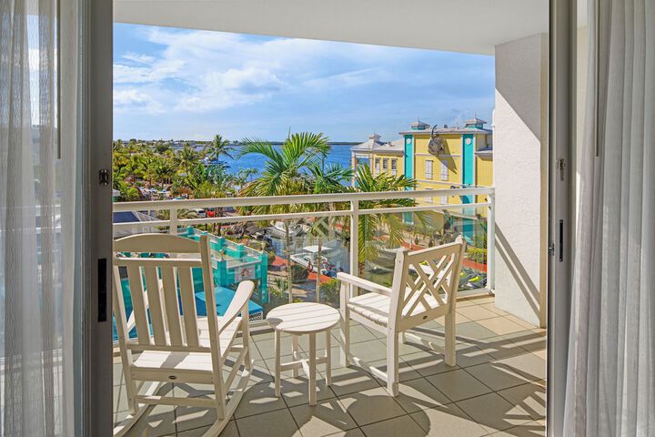 Reefhouse Resort & Marina
