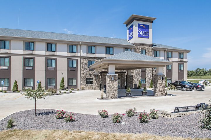 Sleep Inn & Suites Hannibal West