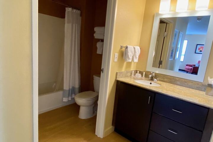 Towneplace Suites by Marriott Broken Arrow