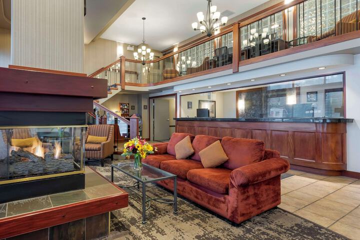 Hotel Interior 14 of 88