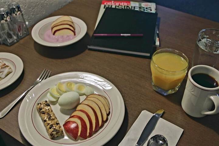 Breakfast/Coffee Service 24 of 29