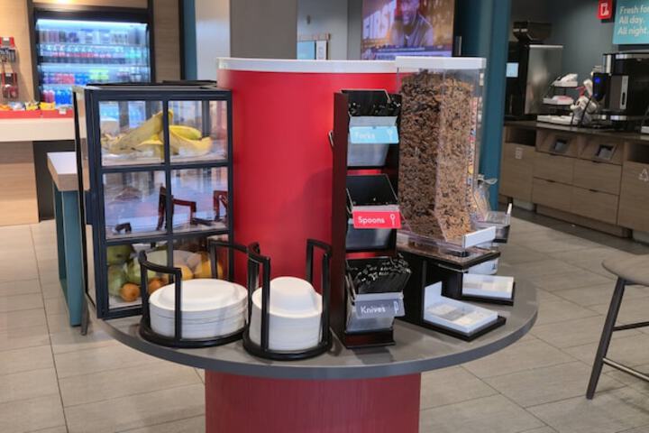 avid hotel Kalamazoo East by IHG
