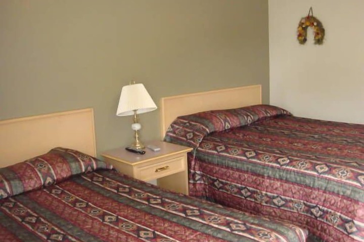 Room 34 of 43