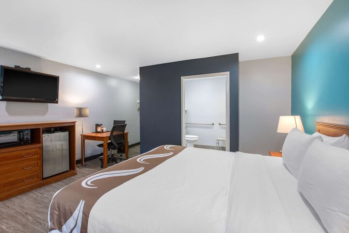 Room 7 of 21