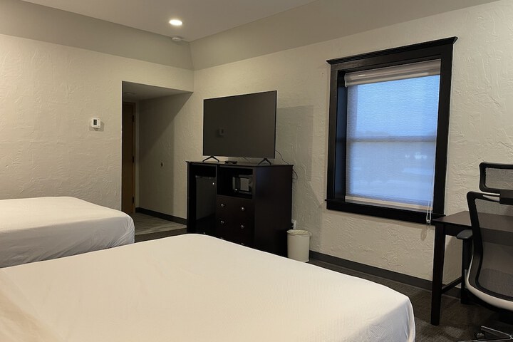 Chateau Hotel and Conference Center