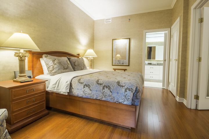 Room 15 of 128