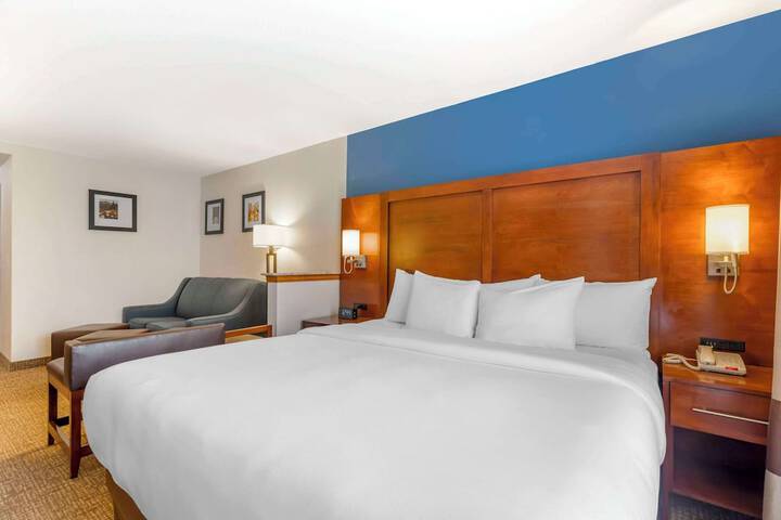 Room 28 of 42